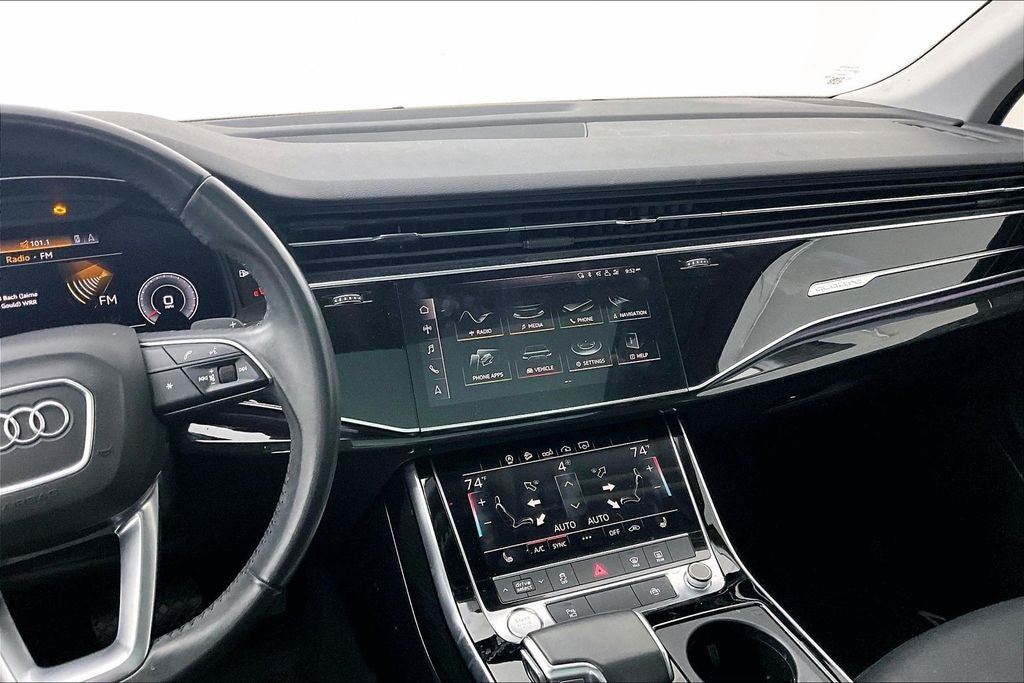 2020 Audi Q7 45 Premium quattro