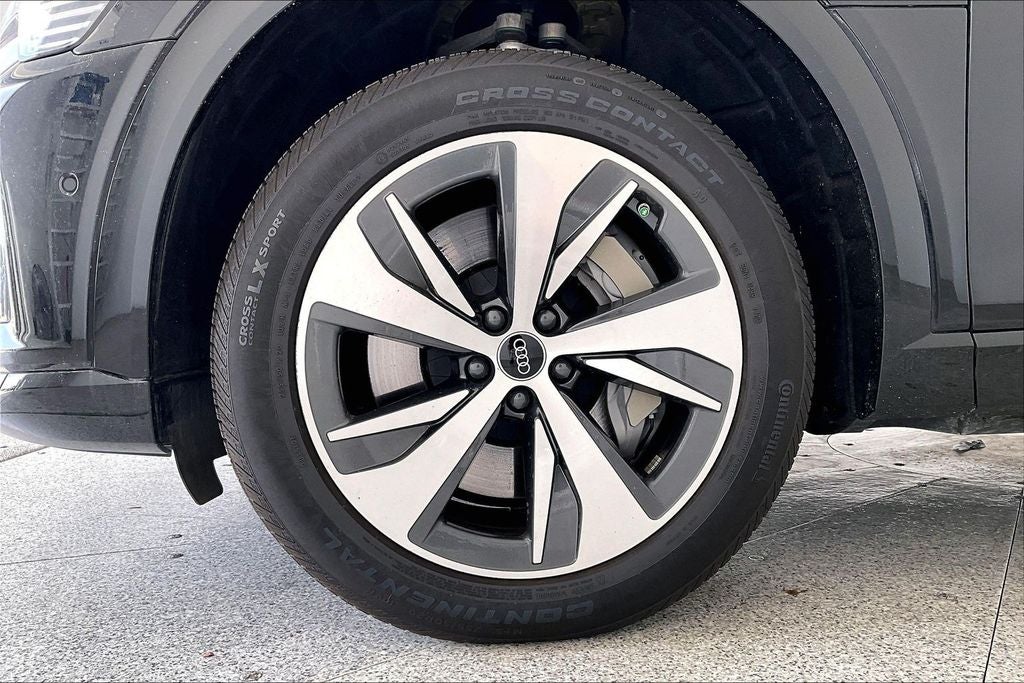 2024 Audi Q8 Sportback e-tron Premium Plus S line quattro