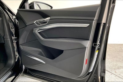 2024 Audi Q8 Sportback e-tron Premium Plus S line quattro