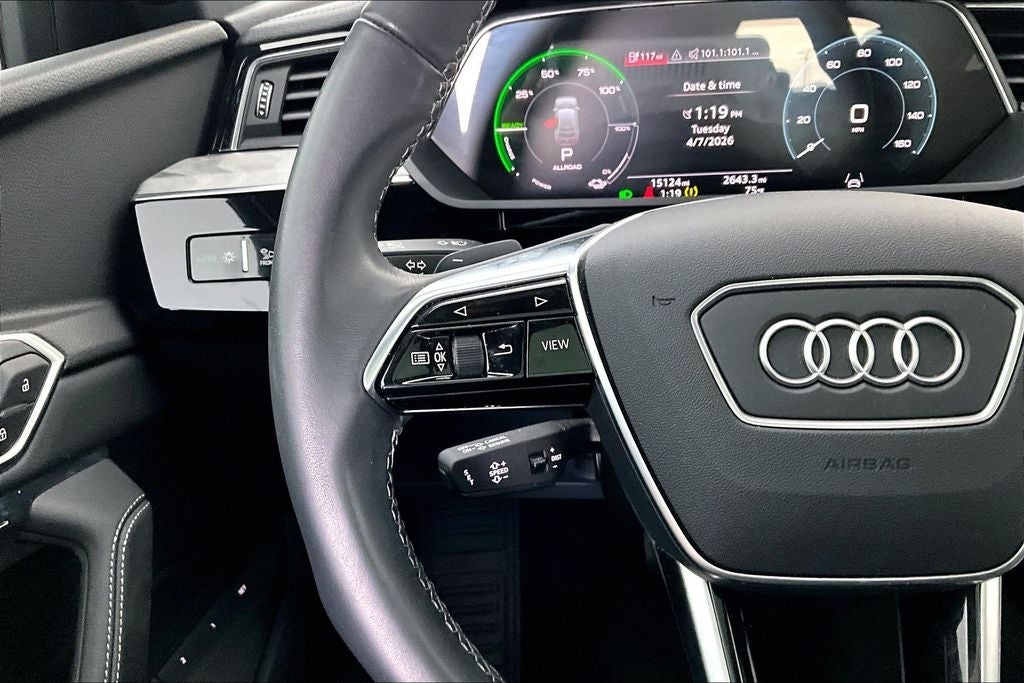 2024 Audi Q8 Sportback e-tron Premium Plus S line quattro