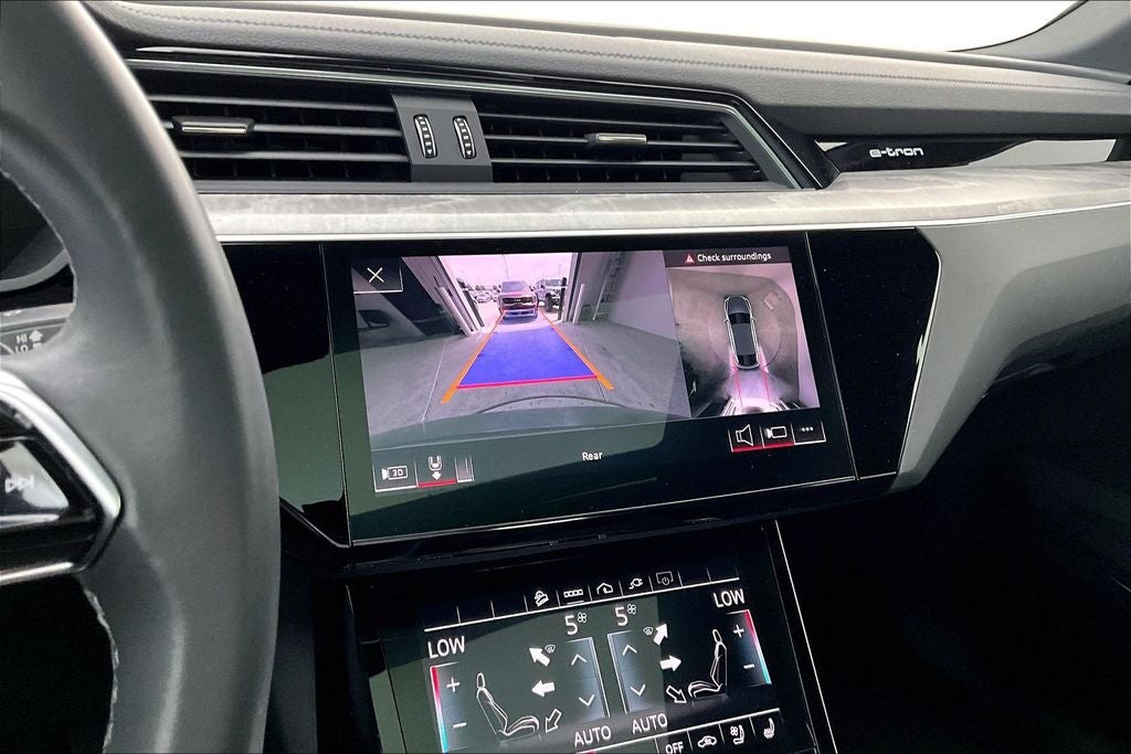 2024 Audi Q8 Sportback e-tron Premium Plus S line quattro