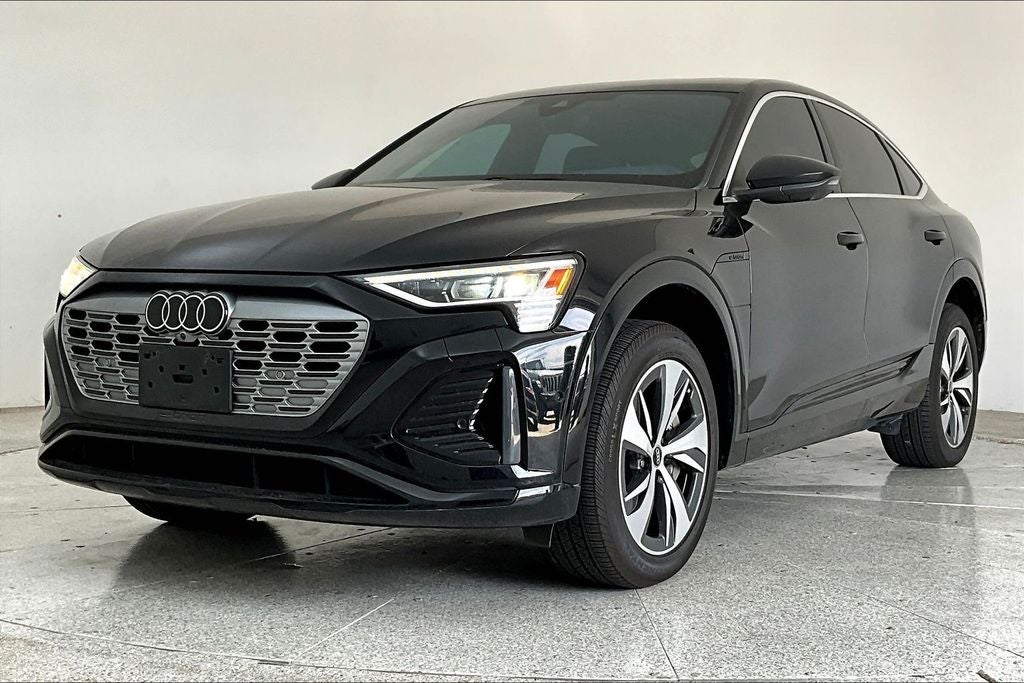 2024 Audi Q8 Sportback e-tron Premium Plus S line quattro