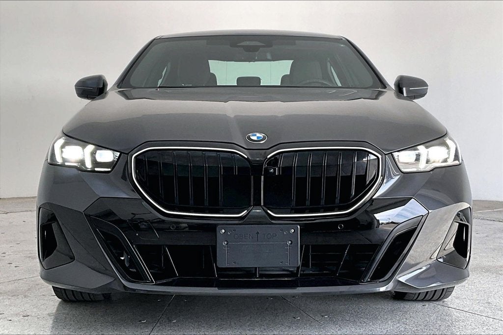 2026 BMW 5 Series 540i xDrive M Sport