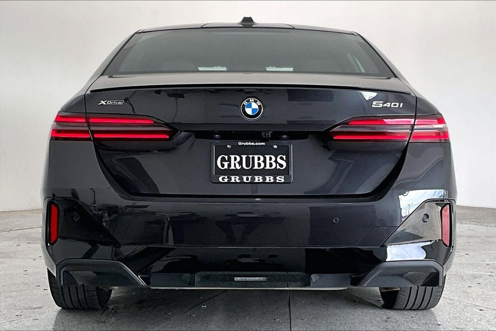 2026 BMW 5 Series 540i xDrive M Sport
