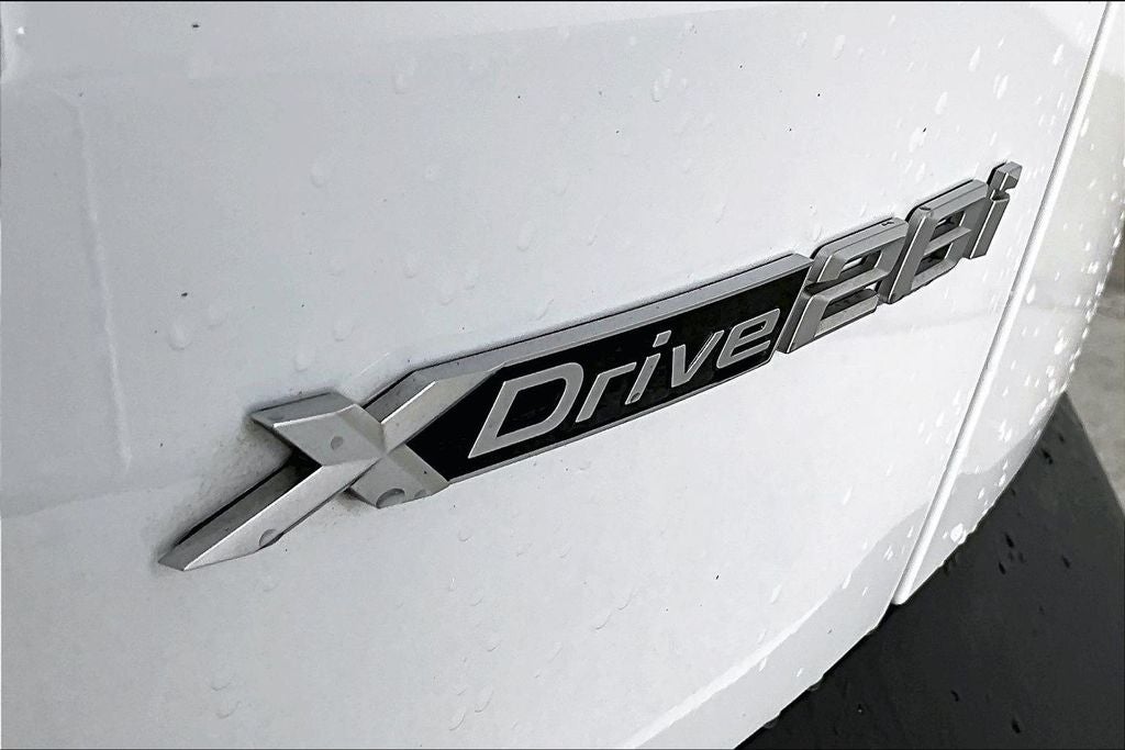 2025 BMW X2 xDrive28i