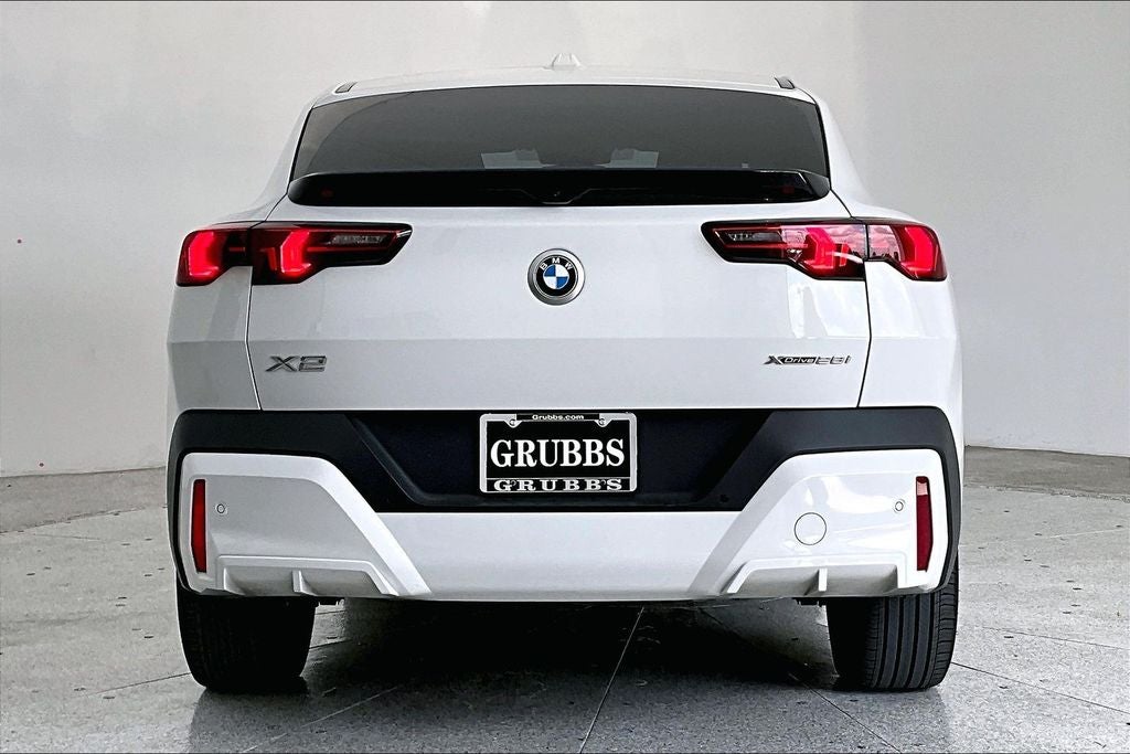 2025 BMW X2 xDrive28i