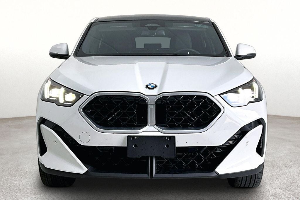 2025 BMW X2 xDrive28i