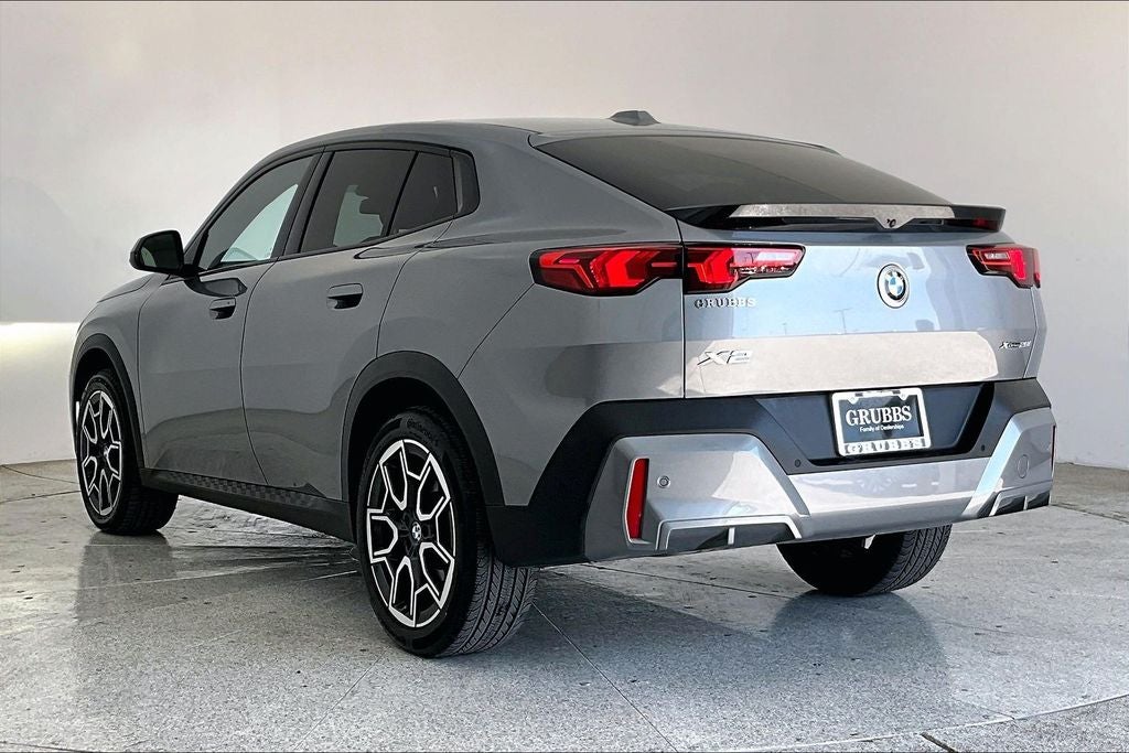 2025 BMW X2 xDrive28i