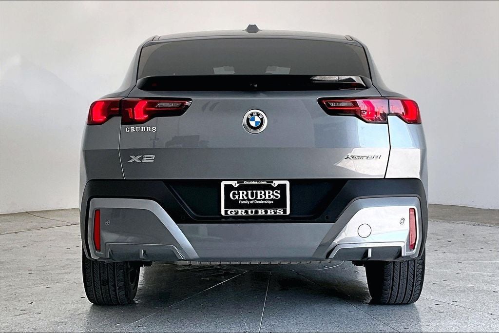 2025 BMW X2 xDrive28i