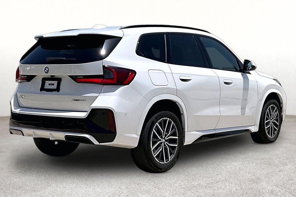 2025 BMW X1 xDrive28i M Sport
