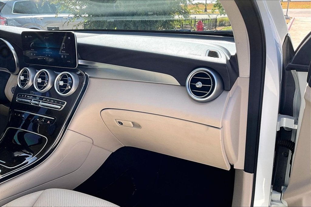 2020 Mercedes-Benz GLC GLC 300