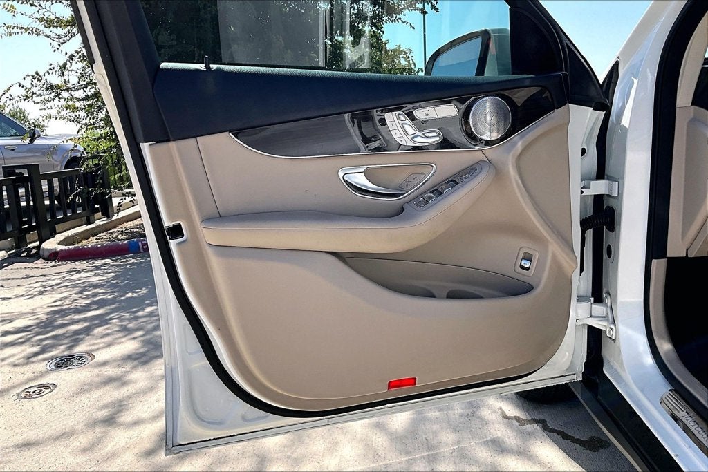 2020 Mercedes-Benz GLC GLC 300