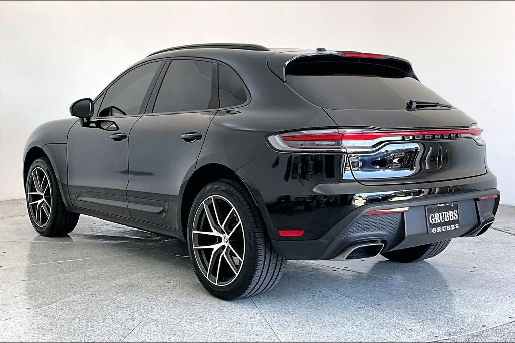 2024 Porsche Macan Base