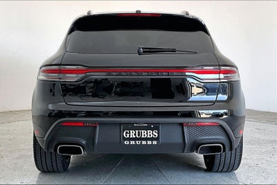2024 Porsche Macan Base