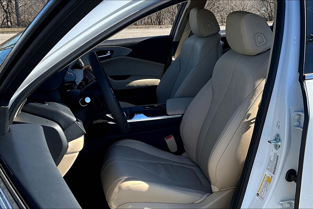 2025 Acura TLX Technology Package
