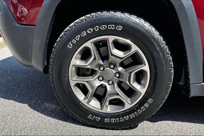 2020 Jeep Cherokee Trailhawk