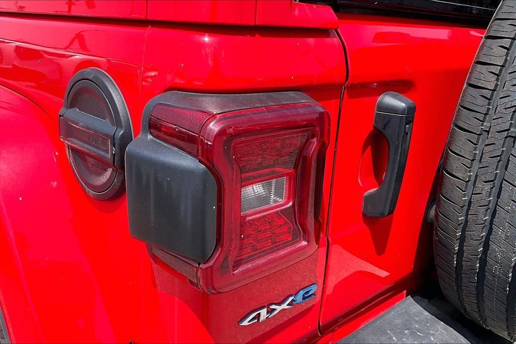 2024 Jeep Wrangler Sahara 4xe