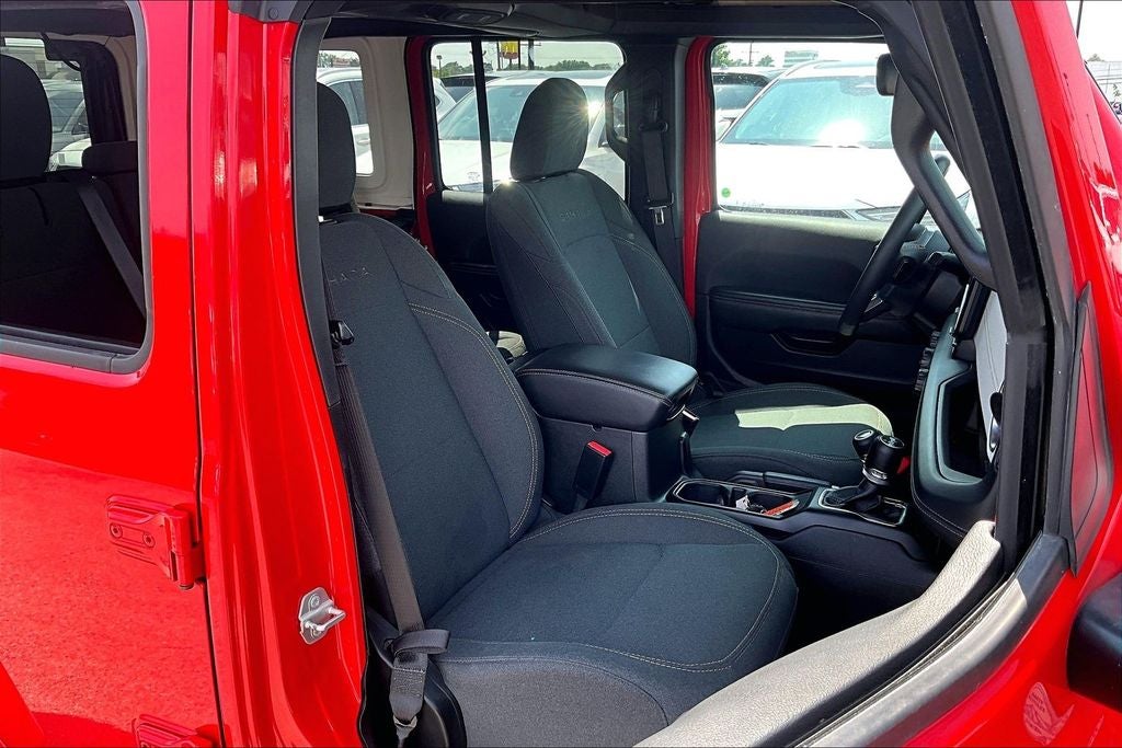 2024 Jeep Wrangler Sahara 4xe