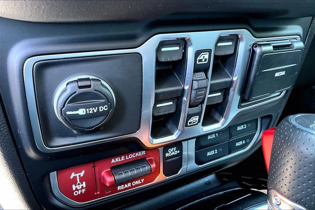 2026 Jeep Gladiator Mojave X