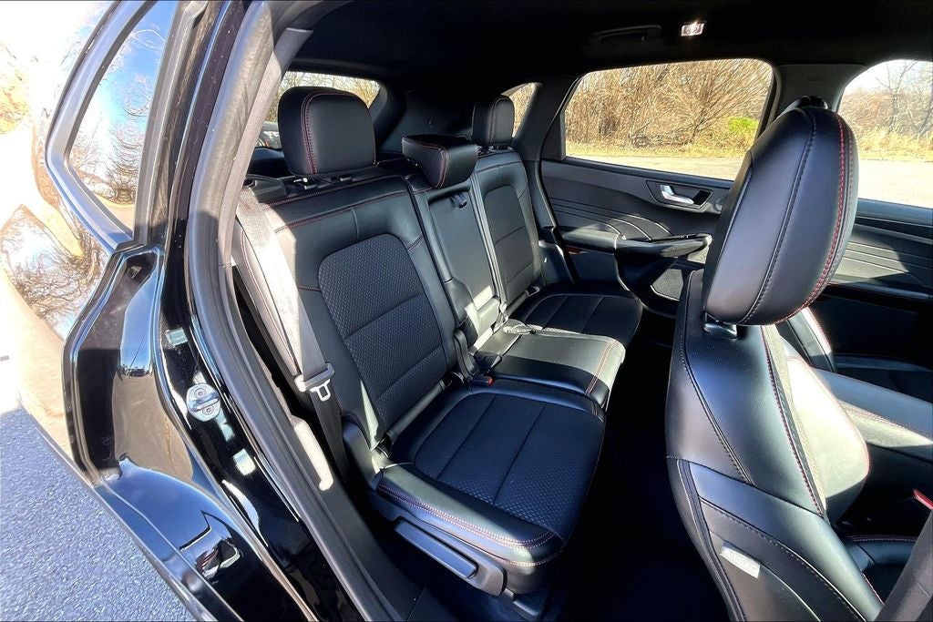 2023 Ford Escape ST-Line Select