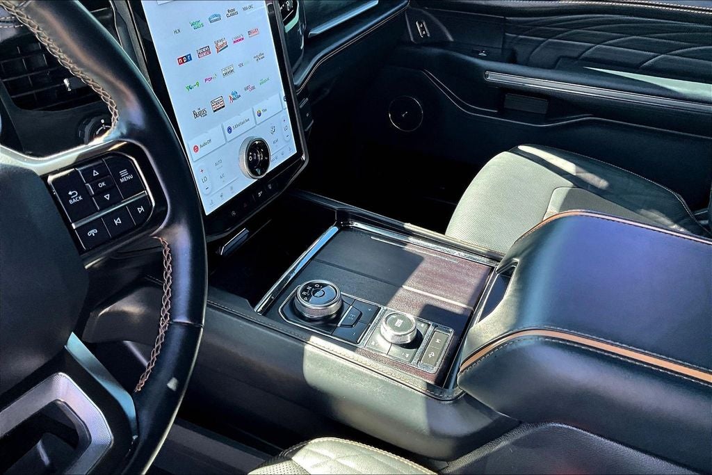 2022 Ford Expedition Platinum