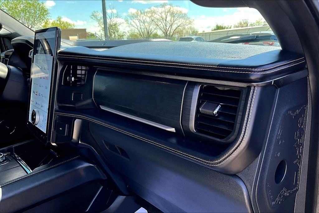 2022 Ford Expedition Platinum