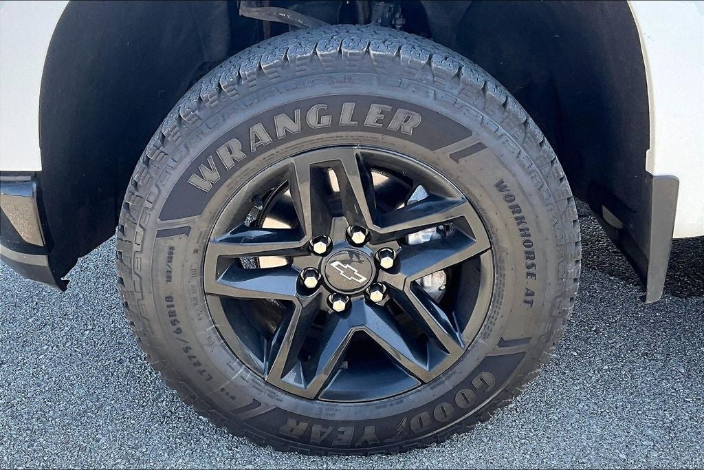 2022 Chevrolet Silverado 1500 LTD Custom Trail Boss