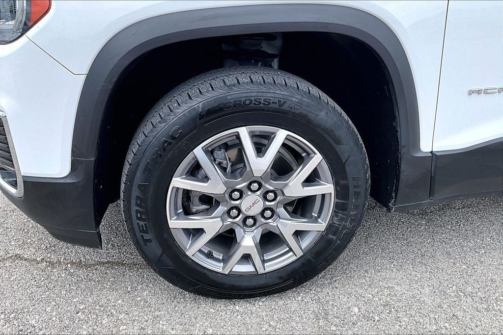 2022 GMC Acadia SLT