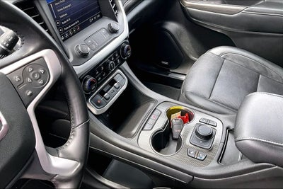 2022 GMC Acadia SLT