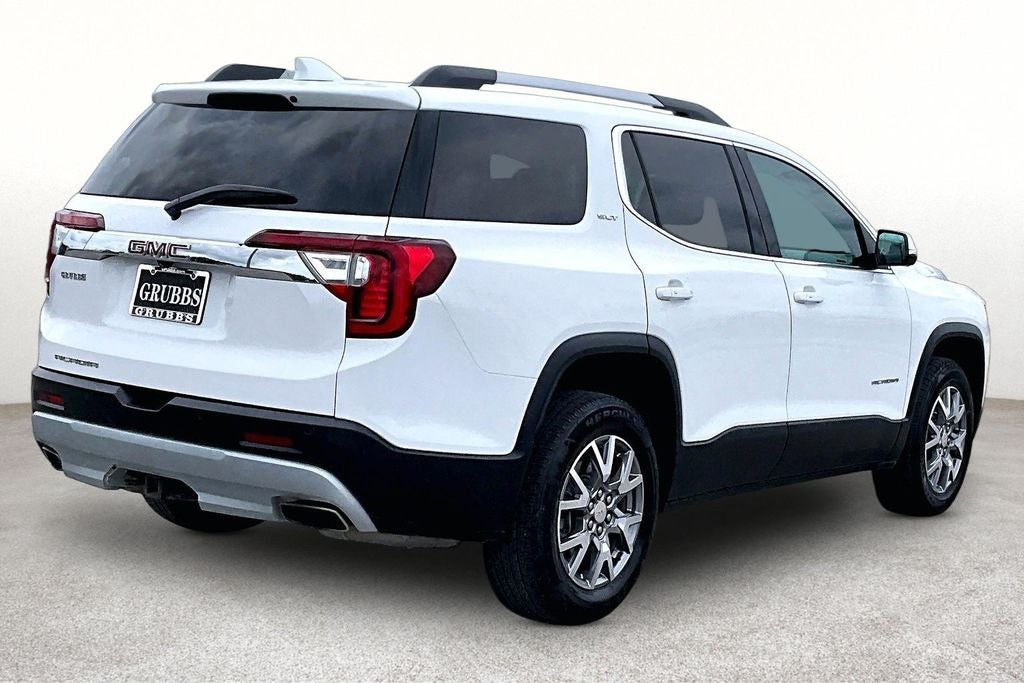 2022 GMC Acadia SLT