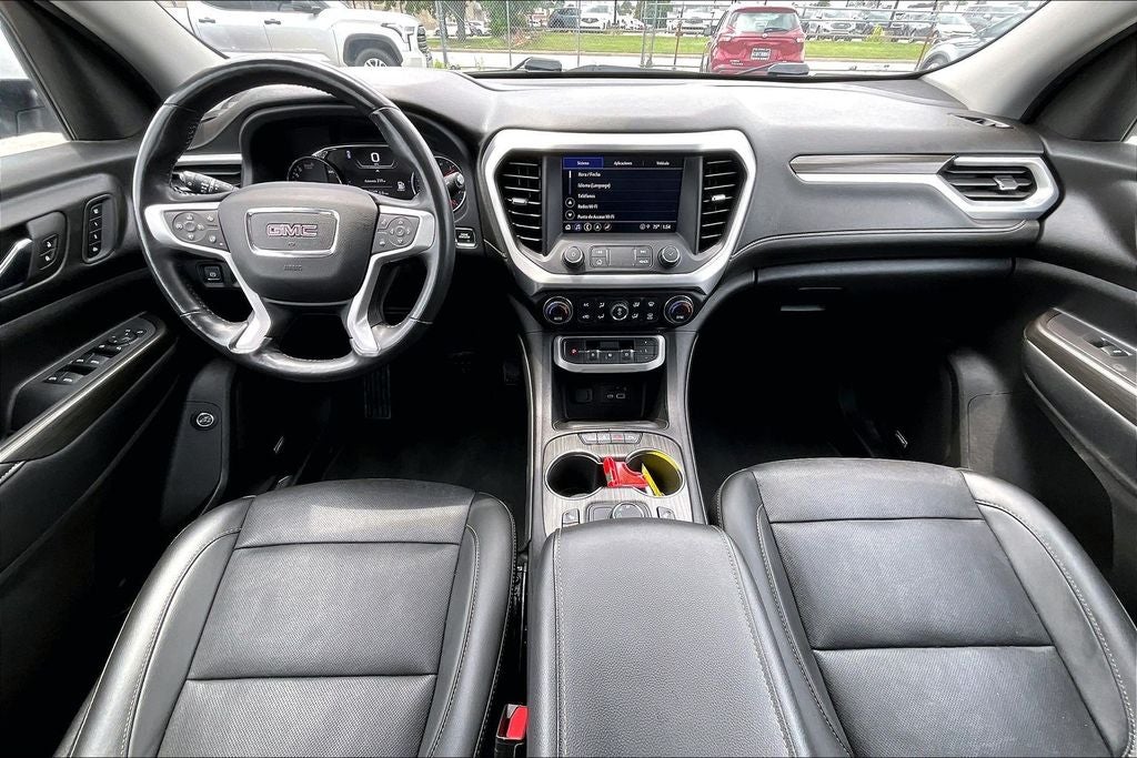 2022 GMC Acadia SLT