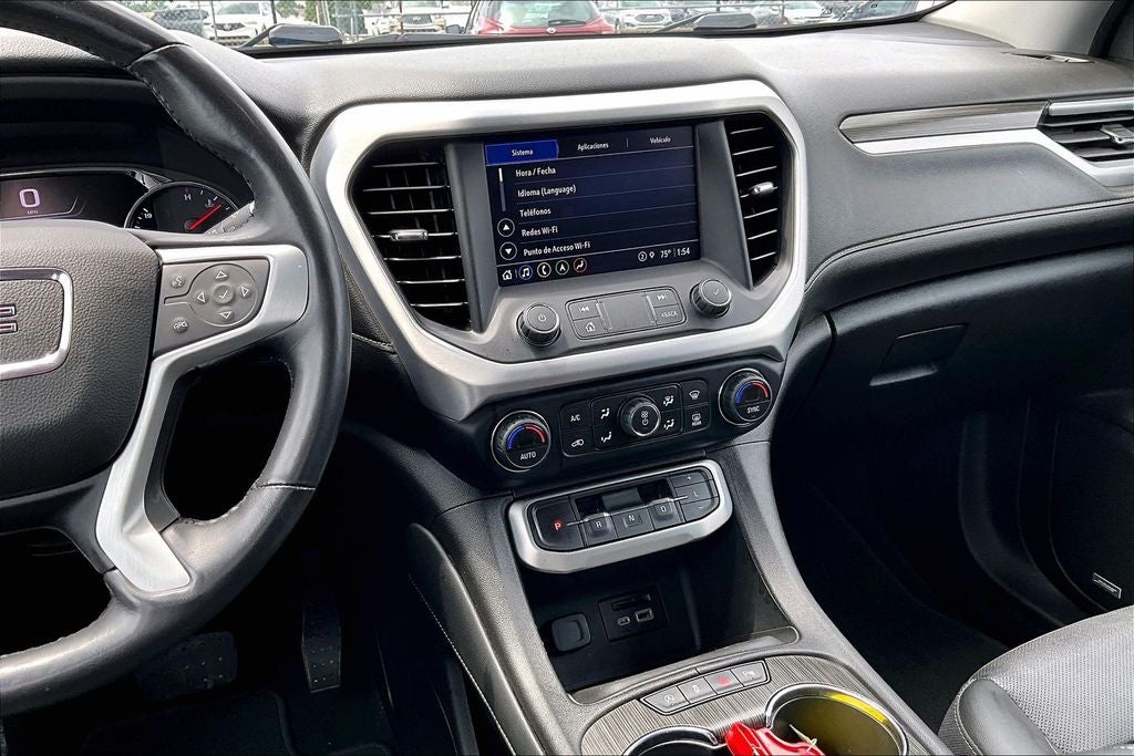 2022 GMC Acadia SLT