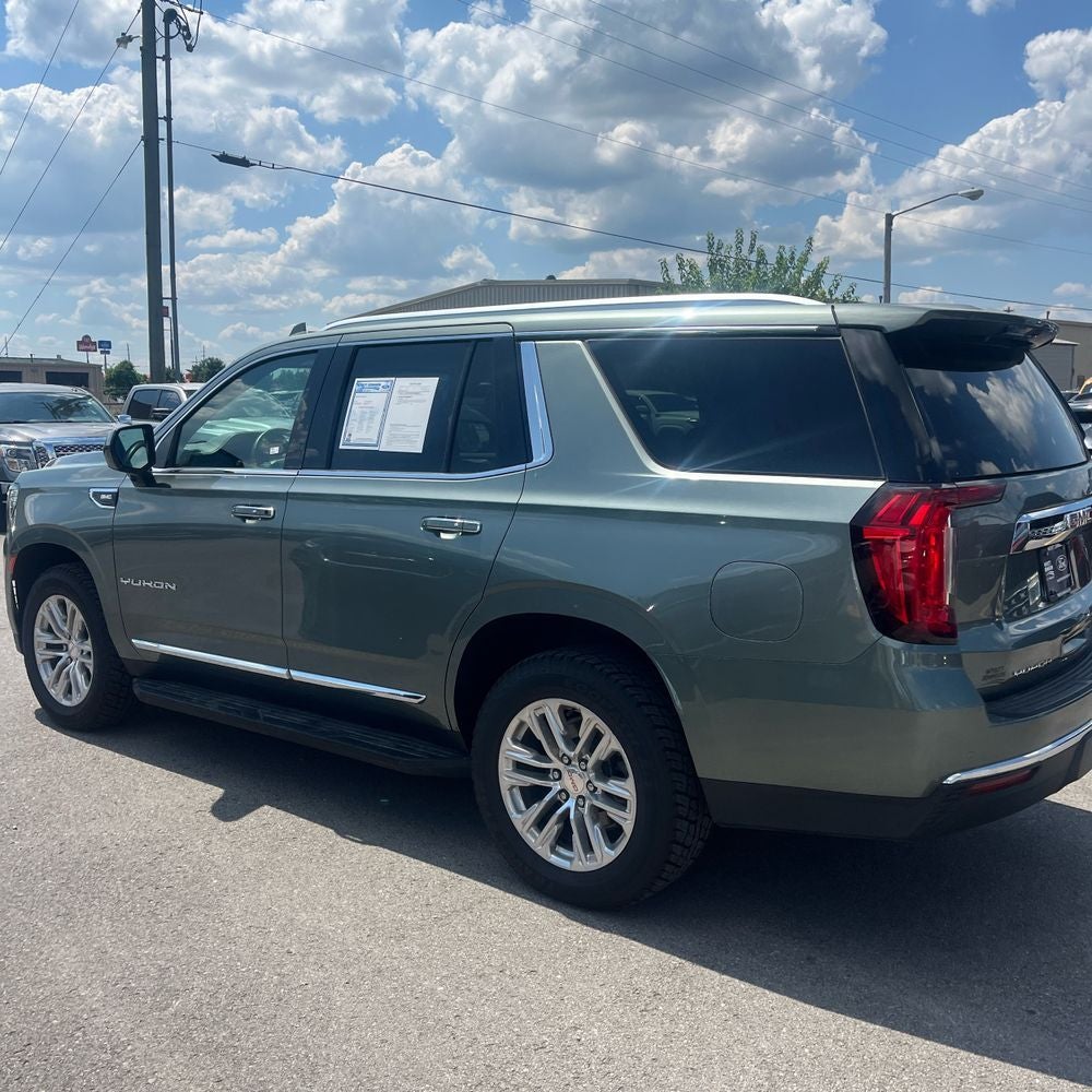 2023 GMC Yukon SLT