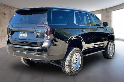 2022 GMC Yukon SLT