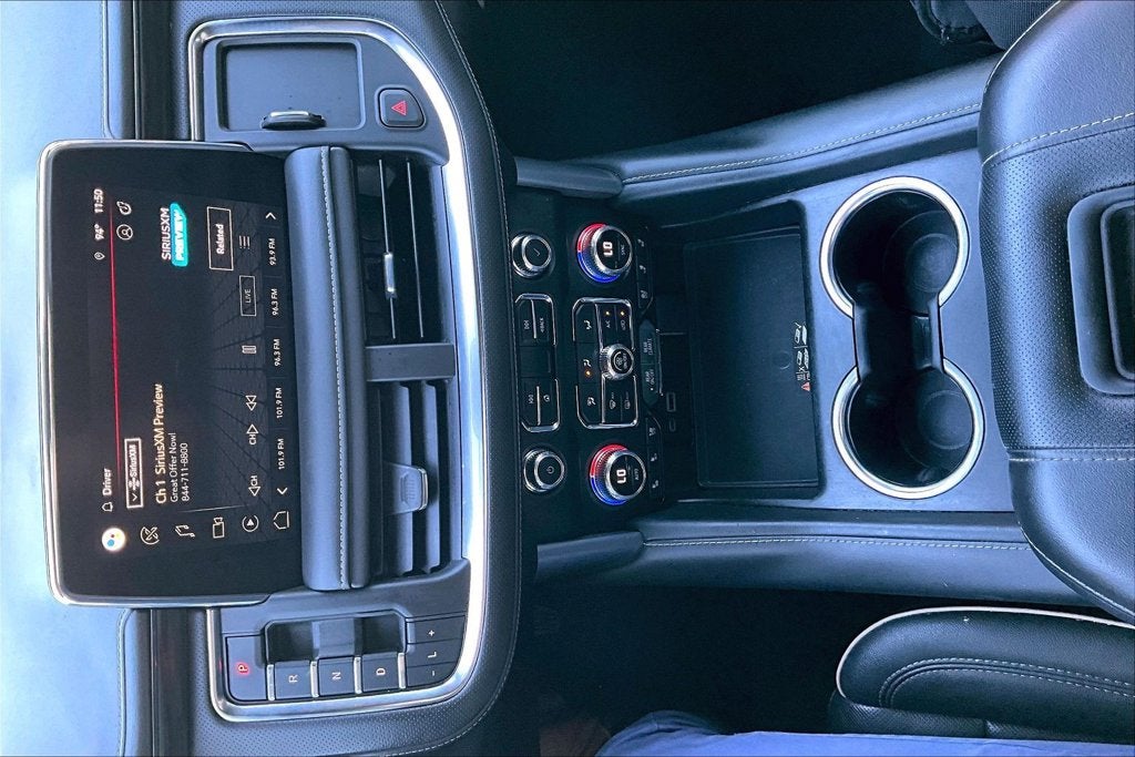 2022 GMC Yukon SLT