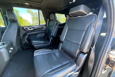 2022 GMC Yukon SLT
