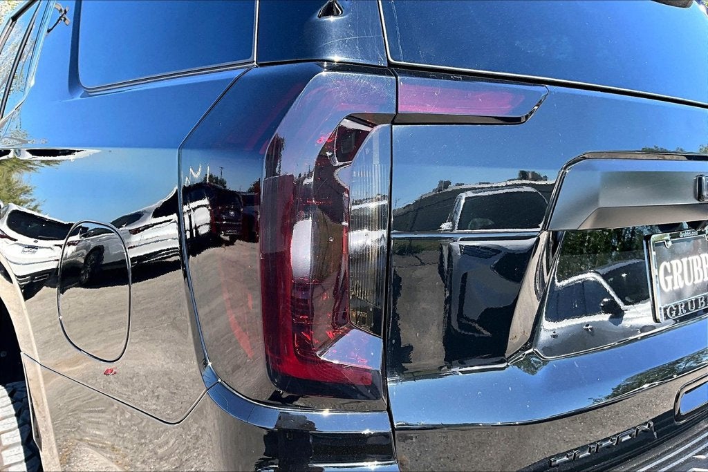 2022 GMC Yukon SLT