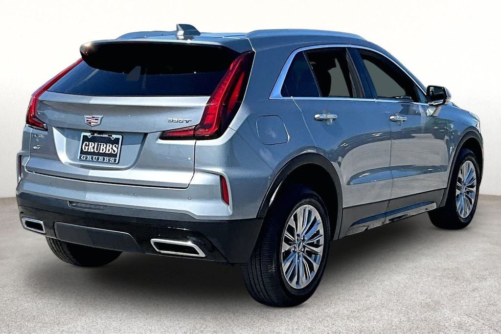 2025 Cadillac XT4 Premium Luxury
