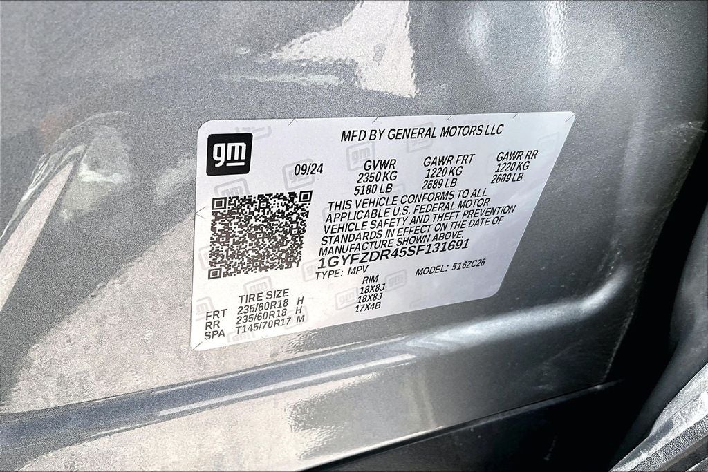 2025 Cadillac XT4 Premium Luxury