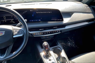 2025 Cadillac XT4 Premium Luxury