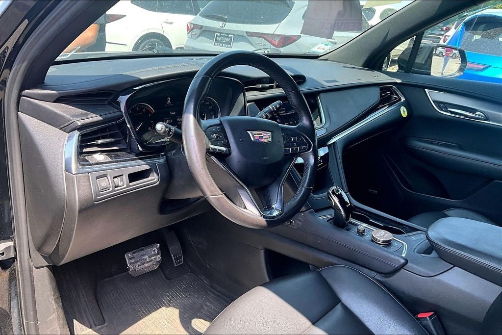 2023 Cadillac XT6 Luxury