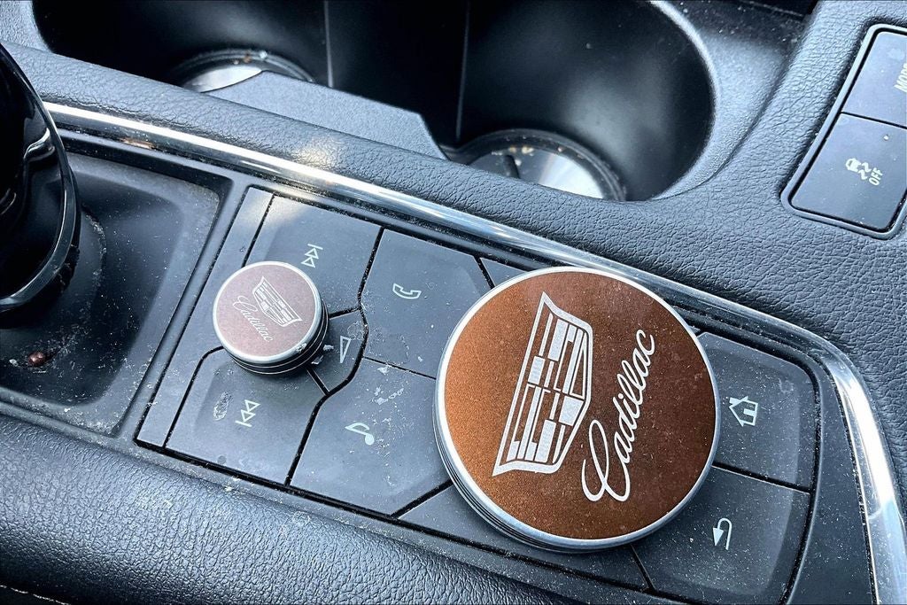 2023 Cadillac XT6 Luxury