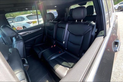 2023 Cadillac XT6 Luxury