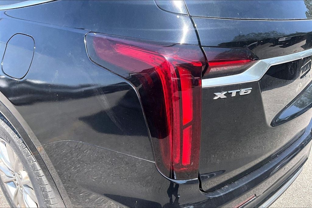 2023 Cadillac XT6 Luxury