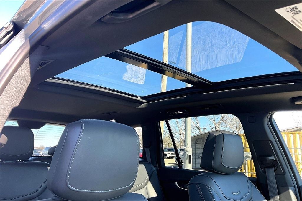 2025 Cadillac XT6 Premium Luxury