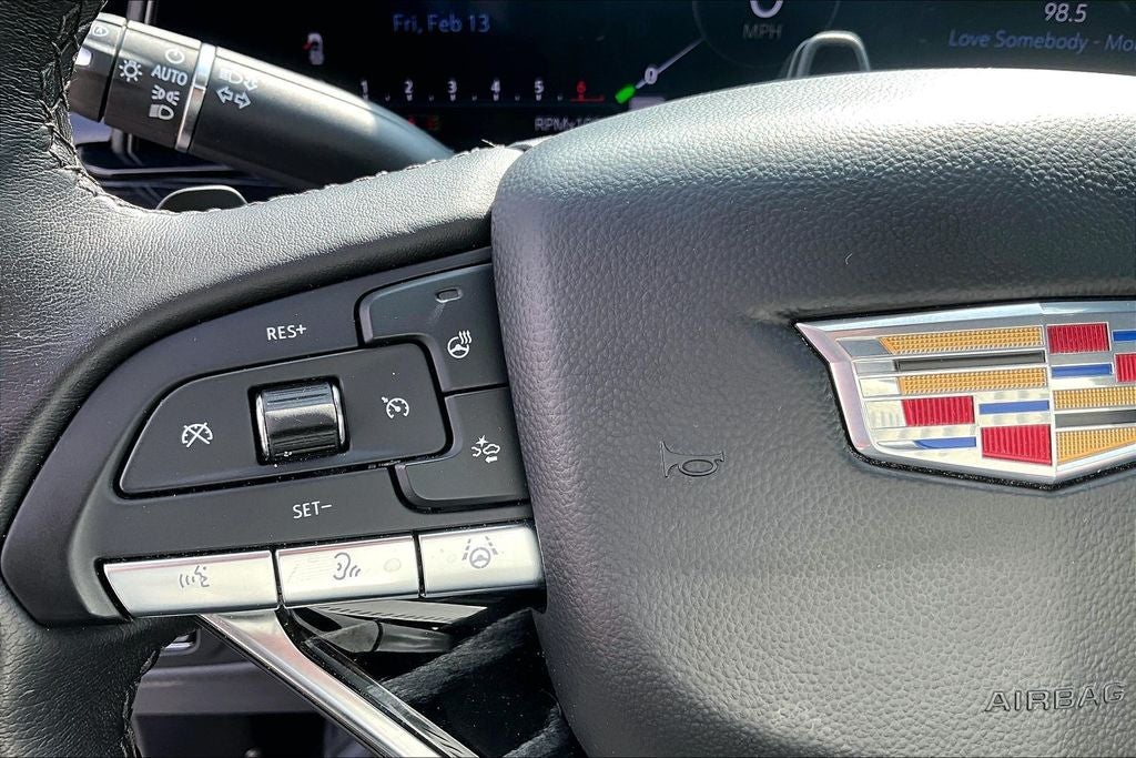 2023 Cadillac Escalade Sport