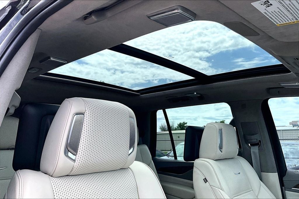 2023 Cadillac Escalade Sport Platinum