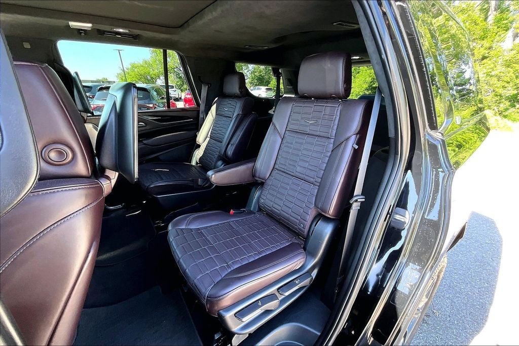 2023 Cadillac Escalade Sport Platinum
