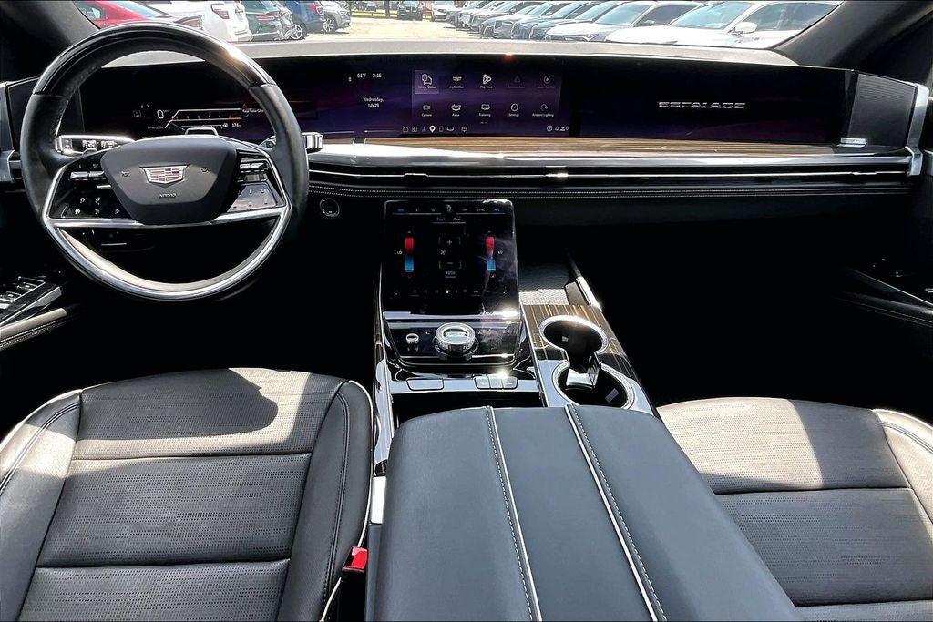 2025 Cadillac Escalade ESV Premium