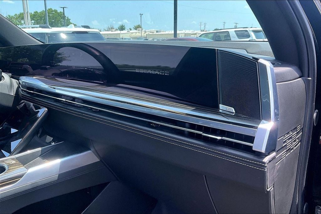 2025 Cadillac Escalade ESV Premium